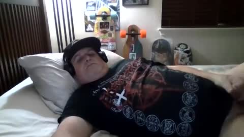 panos online show from 02/03/25, 12:47