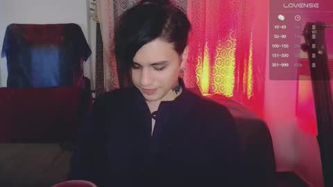 In bio online show from 11/30/25, 09:08