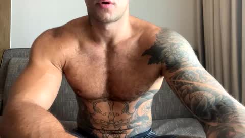 Oleg online show from 02/12/25, 01:52