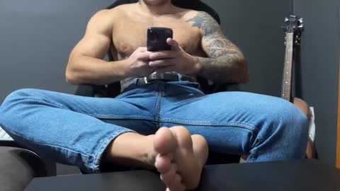 Oleg online show from 11/15/25, 06:11