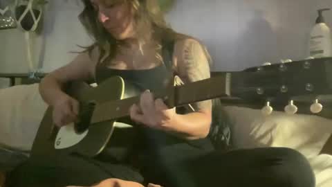 Pantiesofthefae online show from 11/11/25, 10:54