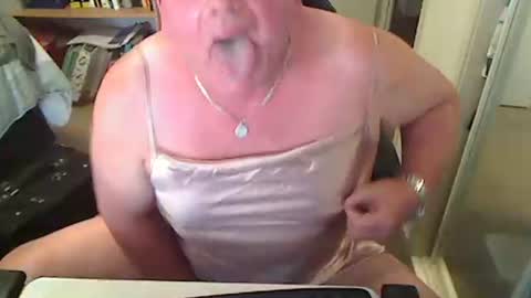 Snapshot of pantyandbraman chatting on 12/13/24, 08:09 pantyandbraman online show from 12/13/24, 08:09