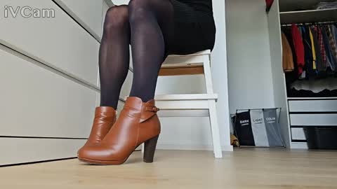 pantyhose_ggggg online show from 10/04/25, 11:19