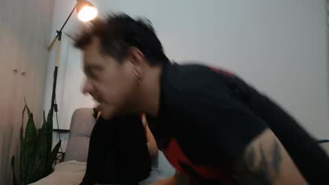 Snapshot of pantyhose_xxx_ chatting on 04/04/26, 03:05 pantyhose_xxx_ online show from 04/04/26, 03:05