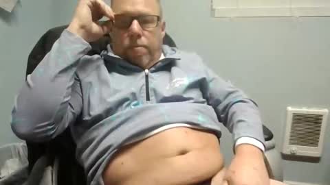 Snapshot of pantyslut50s chatting on 12/23/25, 12:41 daddyinpanties online show from 12/23/25, 12:41