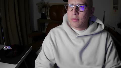 Snapshot of pantysoakher chatting on 02/02/25, 05:21 pantysoakher online show from 02/02/25, 05:21