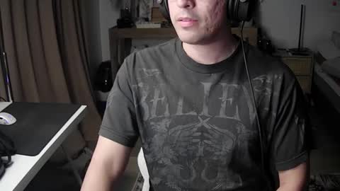 Snapshot of pantysoakher chatting on 02/13/25, 02:56 pantysoakher online show from 02/13/25, 02:56