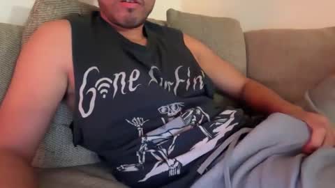 Snapshot of pantysoakher chatting on 10/17/25, 03:31 pantysoakher online show from 10/17/25, 03:31