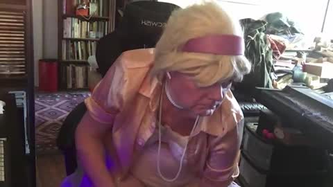 Snapshot of pantyvloletlace chatting on 04/09/26, 09:53 Pantyvioletlace online show from 04/09/26, 09:53