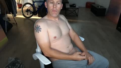 Snapshot of panyx78 chatting on 10/04/25, 12:25 panyx78 online show from 10/04/25, 12:25