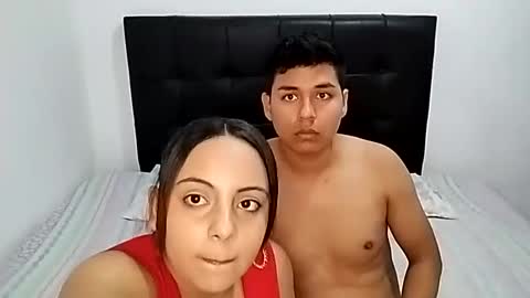 Snapshot of paola_835068 chatting on 02/12/25, 03:29 Paola 23 and Andres 25 online show from 02/12/25, 03:29