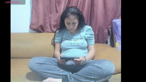 Snapshot of paola_alexander chatting on 02/26/25, 02:26 paola y alexander online show from 02/26/25, 02:26