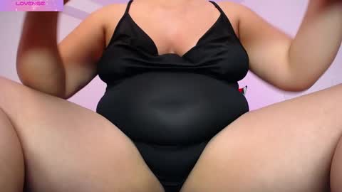 paola online show from 02/12/25, 01:41