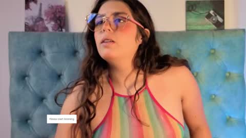 Paola Lyon online show from 10/15/25, 12:05