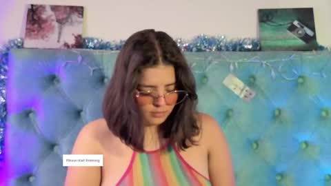 Paola Lyon online show from 12/22/25, 12:24