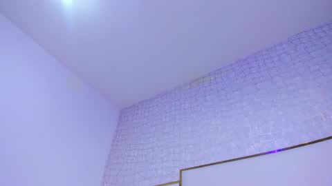 Paola  online show from 11/28/25, 12:52