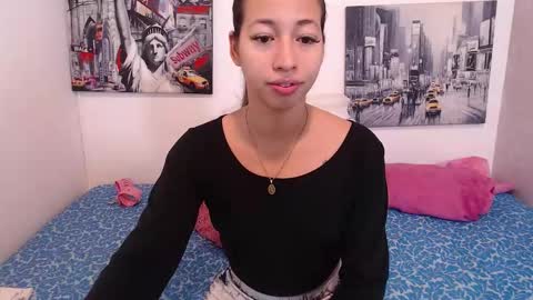 Snapshot of paolabotero chatting on 03/19/26, 11:14 Paola online show from 03/19/26, 11:14