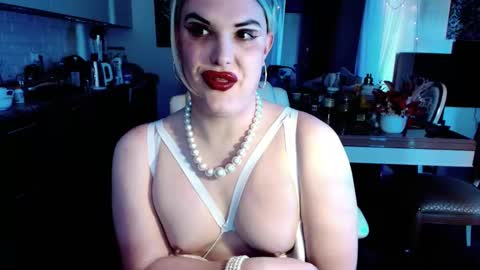 Sarina Williams online show from 05/05/26, 08:55