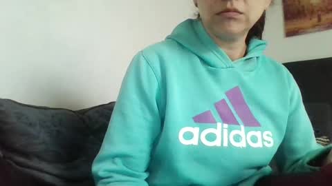 paolamz10 online show from 09/11/25, 05:02