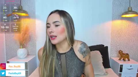 paolarey_ online show from 01/10/26, 10:03