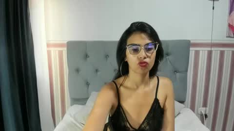 Snapshot of paolaturner chatting on 12/25/24, 11:54 Paola Turner online show from 12/25/24, 11:54