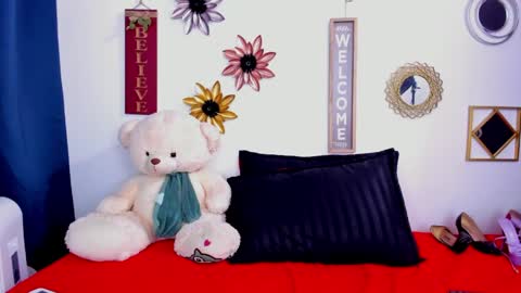 Snapshot of paolitaken chatting on 04/20/26, 11:35 paolitaken online show from 04/20/26, 11:35