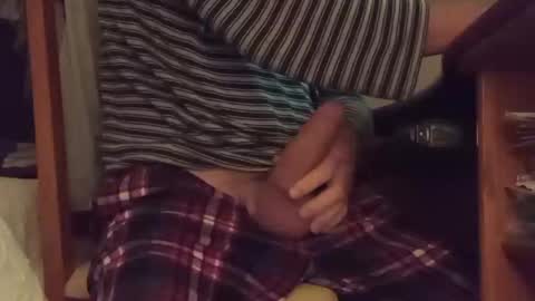 Snapshot of papa848411_84 chatting on 09/09/25, 12:43 papa848411_84 online show from 09/09/25, 12:43