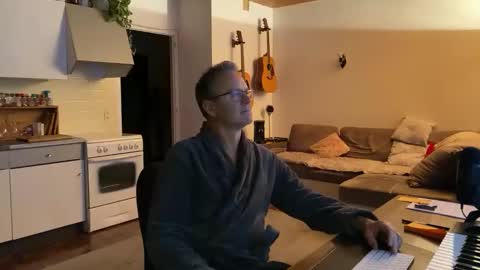 papa_show online show from 12/23/24, 09:29