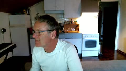 papa_show online show from 01/09/25, 03:01