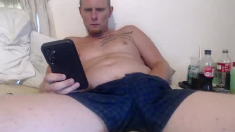 Snapshot of papapfouts chatting on 07/13/26, 08:33 papapfouts online show from 07/13/26, 08:33