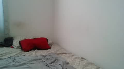 papi_adiel4 online show from 02/02/25, 11:32