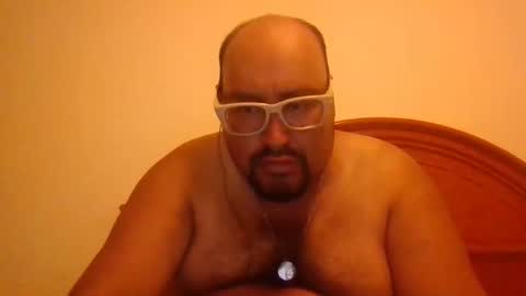 papi_adiel4 online show from 12/14/25, 07:36