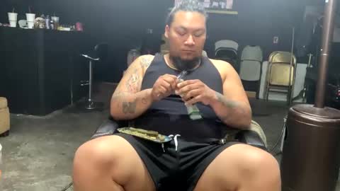 Snapshot of papi_krizz chatting on 02/26/25, 03:30 papi_krizz online show from 02/26/25, 03:30