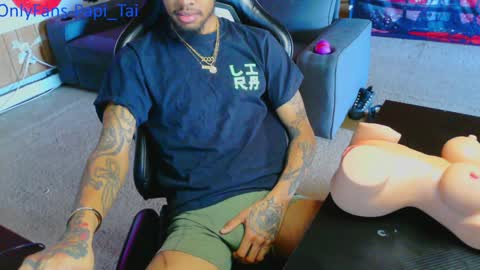 Papi Tai online show from 12/14/24, 03:58