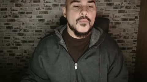 papicho2014 online show from 10/03/25, 09:50