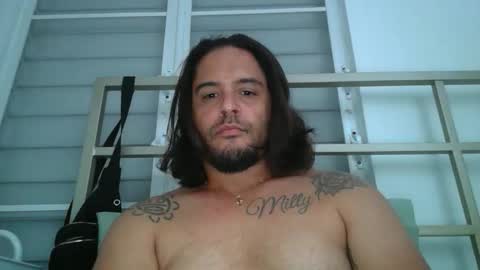 Snapshot of papiipr185 chatting on 01/19/26, 07:56 PapiiPR185 online show from 01/19/26, 07:56