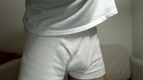 Snapshot of papijakey chatting on 01/02/25, 02:00 -- New Videos Down Below online show from 01/02/25, 02:00