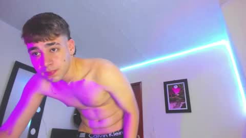 Snapshot of papinoha chatting on 11/06/25, 02:45 Noha online show from 11/06/25, 02:45