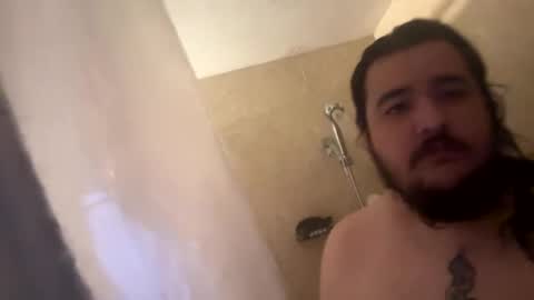 papipapiiii317 online show from 12/18/25, 11:05