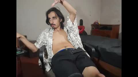 Snapshot of papito20cm chatting on 12/09/24, 02:34 Lau online show from 12/09/24, 02:34