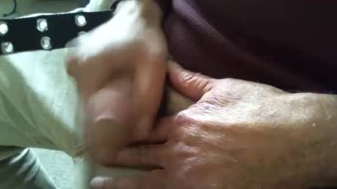 Snapshot of pappa_smurf_ chatting on 11/28/25, 09:17 Shmoo online show from 11/28/25, 09:17