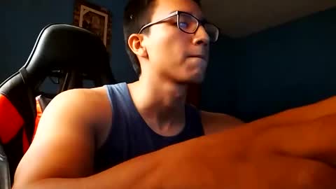 Snapshot of papuh2007 chatting on 02/02/26, 01:10 papuh2007 online show from 02/02/26, 01:10