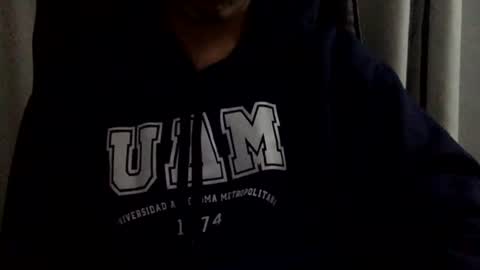 Snapshot of papy_dani33 chatting on 02/20/25, 07:12 papy_dani33 online show from 02/20/25, 07:12