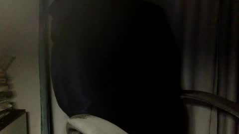 papy_dani33 online show from 10/29/25, 07:21