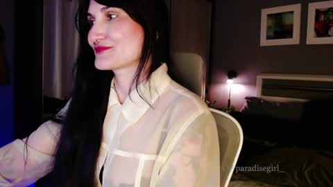 Snapshot of paradisegirl_ chatting on 07/13/26, 09:39 My alter ego Betinna Flowers - a tattooed Miss - Are you missing me come in here - online show from 07/13/26, 09:39
