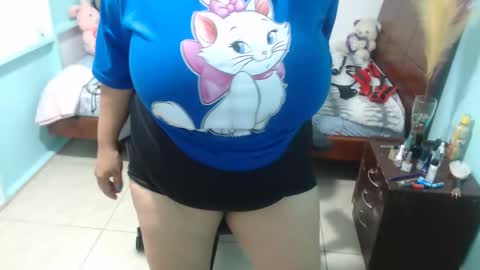 Luna online show from 01/03/25, 11:46