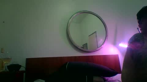 Snapshot of parejarock40346 chatting on 12/14/25, 05:02 parejarock40346 online show from 12/14/25, 05:02