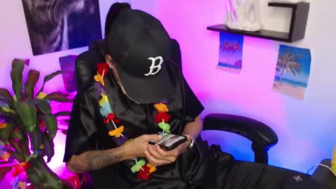 Snapshot of paris_dangelo chatting on 01/13/25, 03:34 Paris D angelo online show from 01/13/25, 03:34