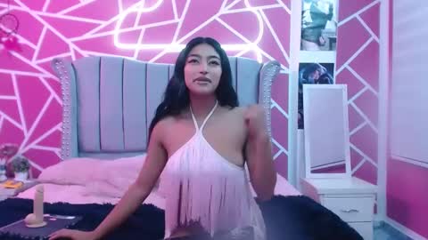 Snapshot of paris_hot12 chatting on 01/30/25, 03:51 paris online show from 01/30/25, 03:51