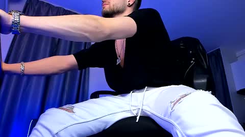 Paris online show from 02/11/25, 10:50